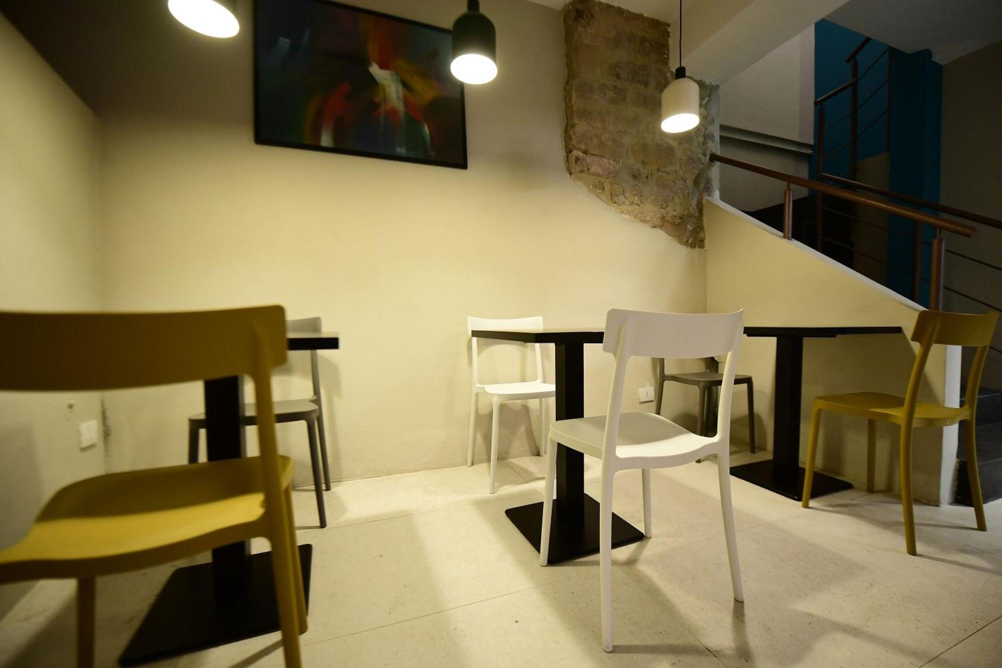 Little Italy Hostel Ex Chiesa S Donato Perugia Luaran gambar
